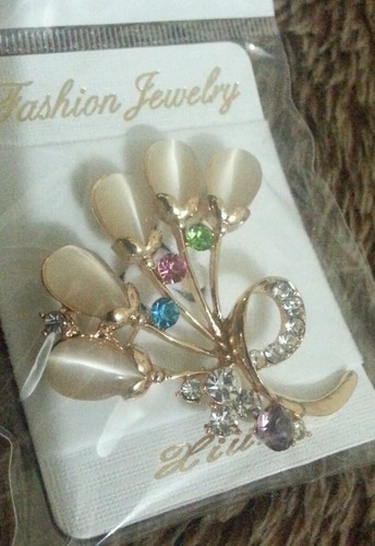 NEW SILVER JEWELLERY HEART FLOWER RHINESTONE DIAMANTE CRYSTAL PIN BROOCH WEDDING - Picture 8 of 9