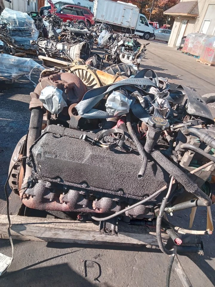 Used Engine Complete Assembly fits: 2001 Ford F250SD PICKUP 7.3L VIN F 8th digit Foto 2 de 4