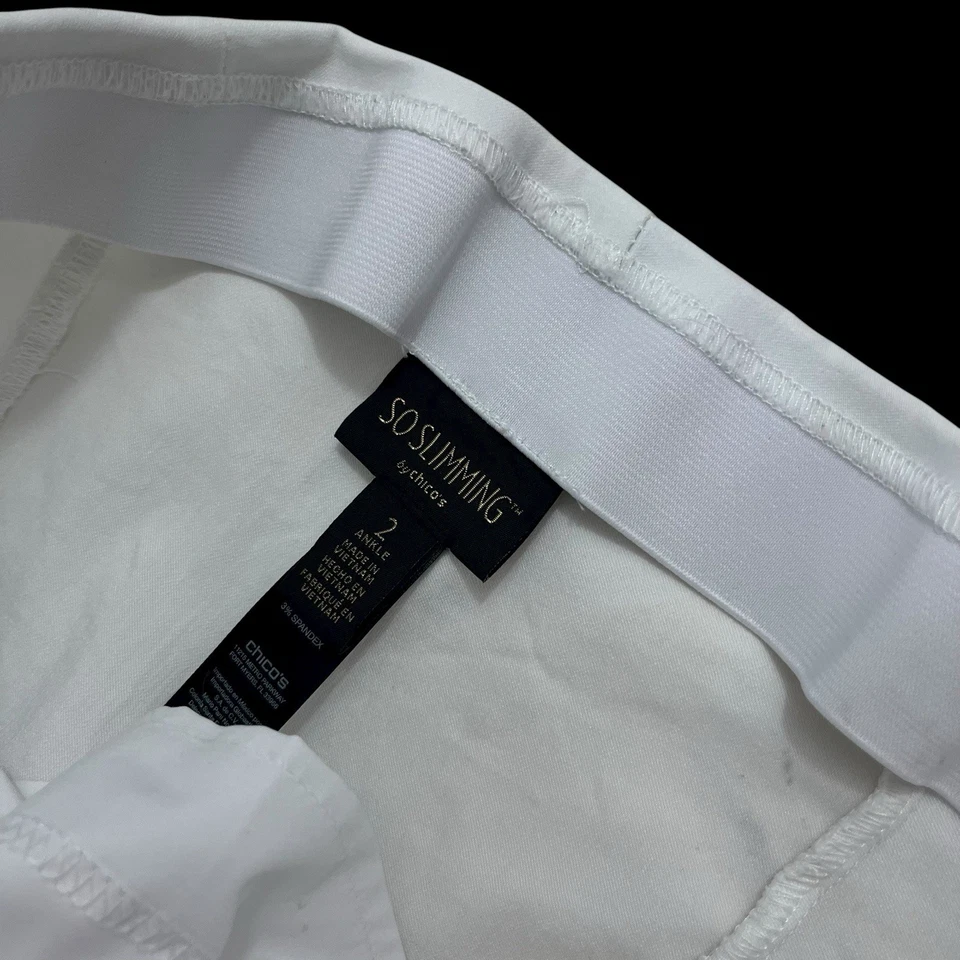 Chico's so slimming Brigitte pull on slim Crop pants Women's size 2(12) - Image 3 of 3