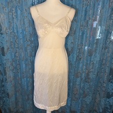 Vintage Vincent 36 Bust Semi Sheer Cream Nylon Top Scalloped Stitch Slip Medium
