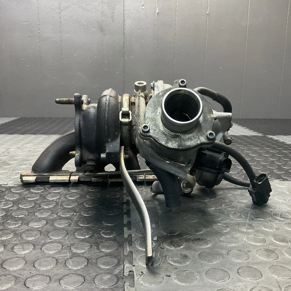 2010-2017 Audi Q5 conjunto de turbocompressor com coletor fabricante de equipamento original - Imagem 4 de 4