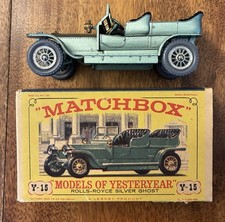 Modello di una volta Y-15-A Rolls Royce Silver Ghost, ruote grigie