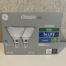 GE Classic LED Floodlight 90W Outdoor Wet Rated 3X LIFE Daylight 2 Bulbs