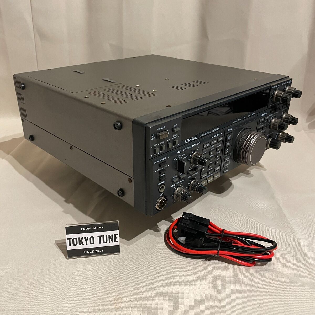 Kenwood TS-850S 100W HF Transceiver Fully AT Auto Tuner Kenwood TS-850S 100W HF Transceiver Fully AT Auto Tuner