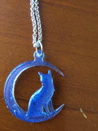 Cat Moon Resin Necklace Handmade - Picture 13 of 17