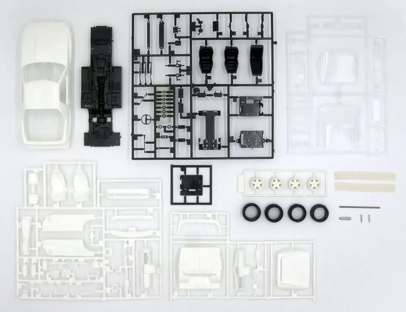 Fujimi HC-7 1/24 High Society Car Model Kit Mazda Savannah RX-7 Fujimi HC-7 1/24 High Society Car Model Kit Mazda Savannah RX-7