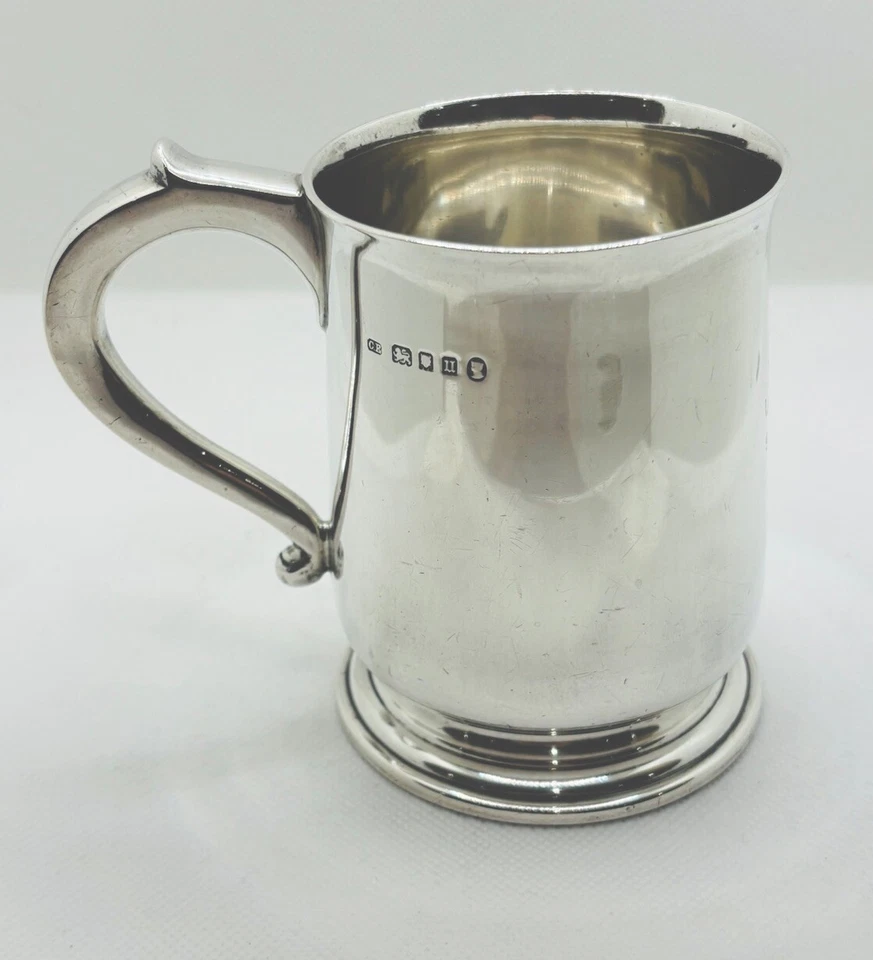 EXCEPTIONAL 1935 SILVER MUG GEORGE V JUBILEE MARK - CHARLES EDWARDS, LONDON 254g - Image 3 of 4