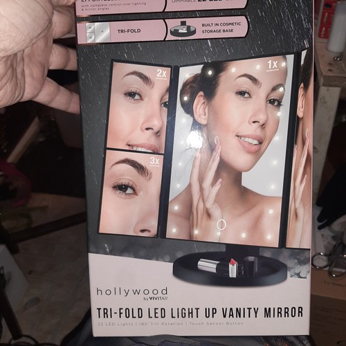Hollywood By Vivitar Led Light Up Vanity Mirror New eBay