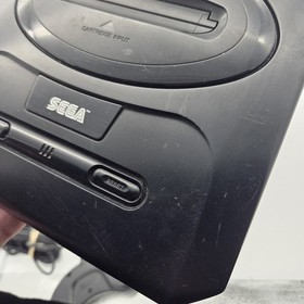 Sega Genesis Model 2 Console Bundle W/ Cords & 6 Button Controller *NO LED* READ