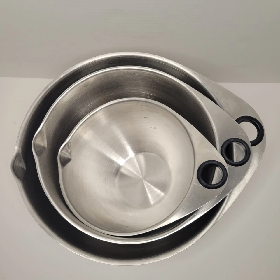 Pampered Chef Set of 3 Stainless Steel Mixing Bowls No Lids Retired 8 16 24 Cups - Image 2 of 4