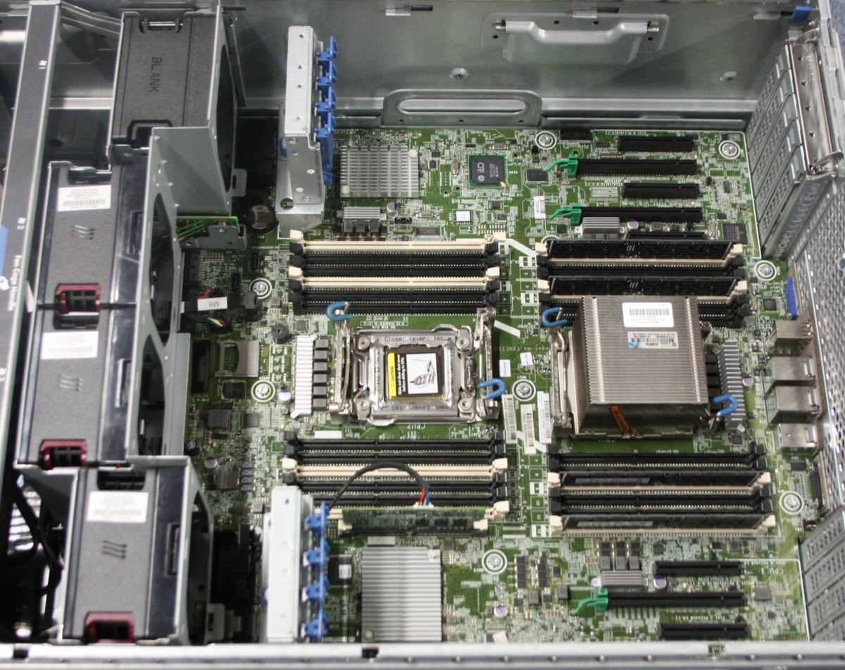 HP ProLiant ML350p Gen8 Xeon E5-2620 64GB RAM P420i 2x 460W PSUs