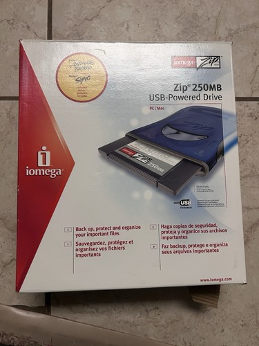 IOMEGA ZIP 250 USB EXTERNAL DISK DRIVE IN ORIGINAL BOX WITH MANUAL - Photo 5/5