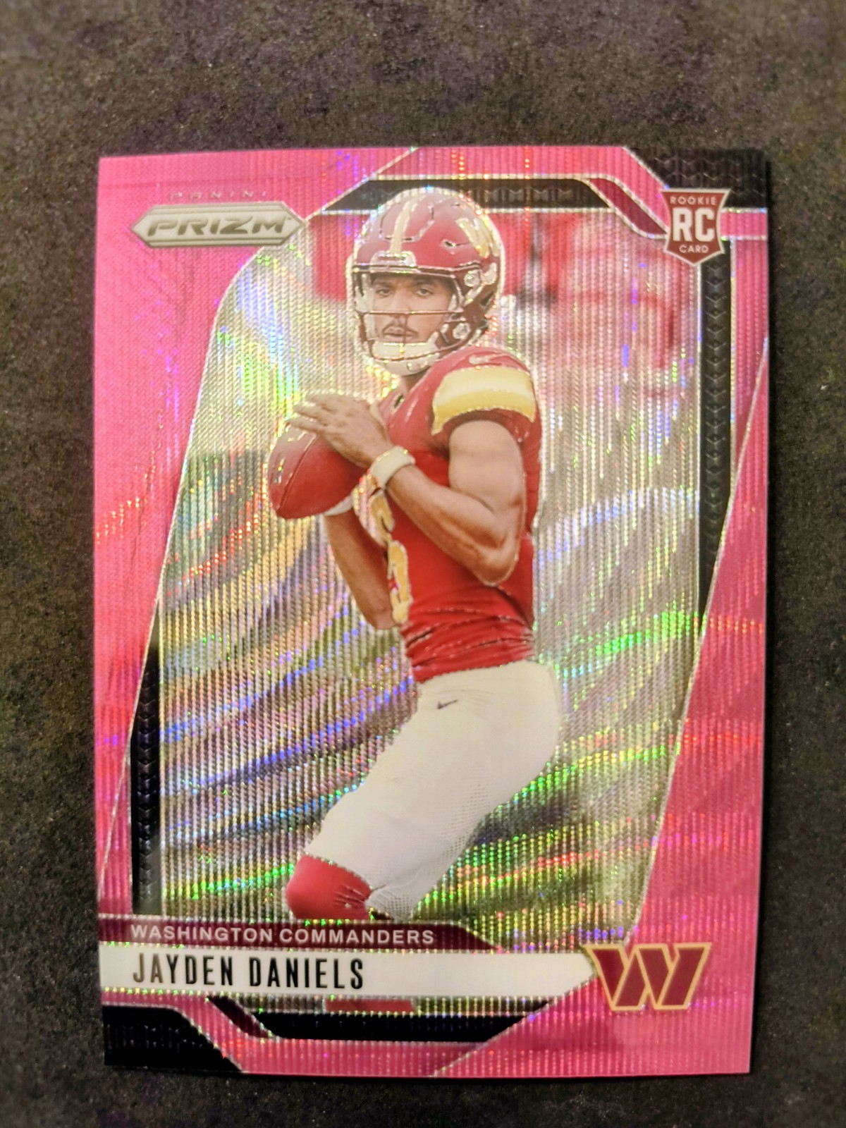 2024 Panini Prizm #347 Jayden Daniels Rookie RC Pink Wave Prizm - Commanders