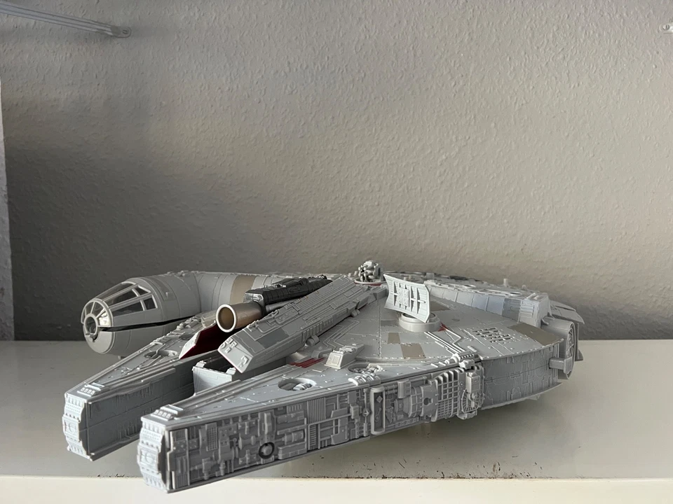 HASBRO - Star Wars - Millenium Falcon - Bild 2 von 4