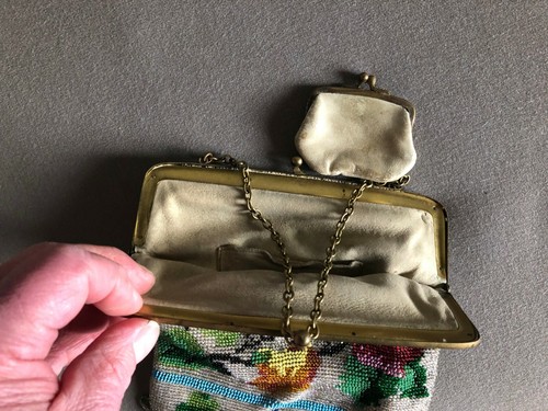 VINTAGE HIGH FASHION ACCESSORY: Bead Purse w Floral and Scenic Design and Pouch - Picture 6 of 6