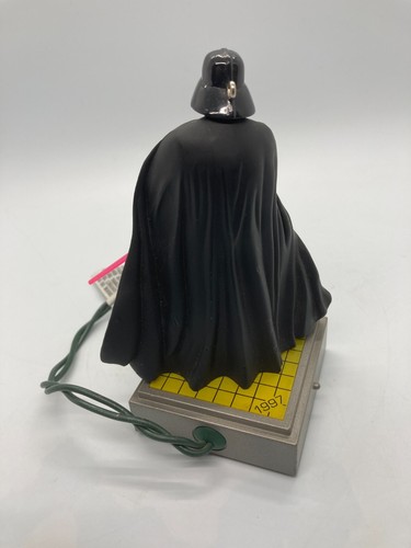 STAR WARS "DARTH VADER" Magic Light and Sound HALLMARK KEEPSAKE Ornament - Picture 4 of 6