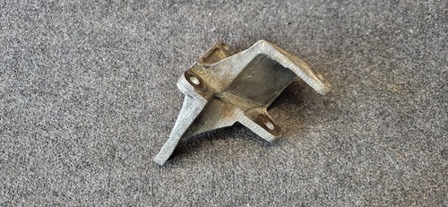 BMW E3 E12 E24 Lichtmaschinenhalter 1257279