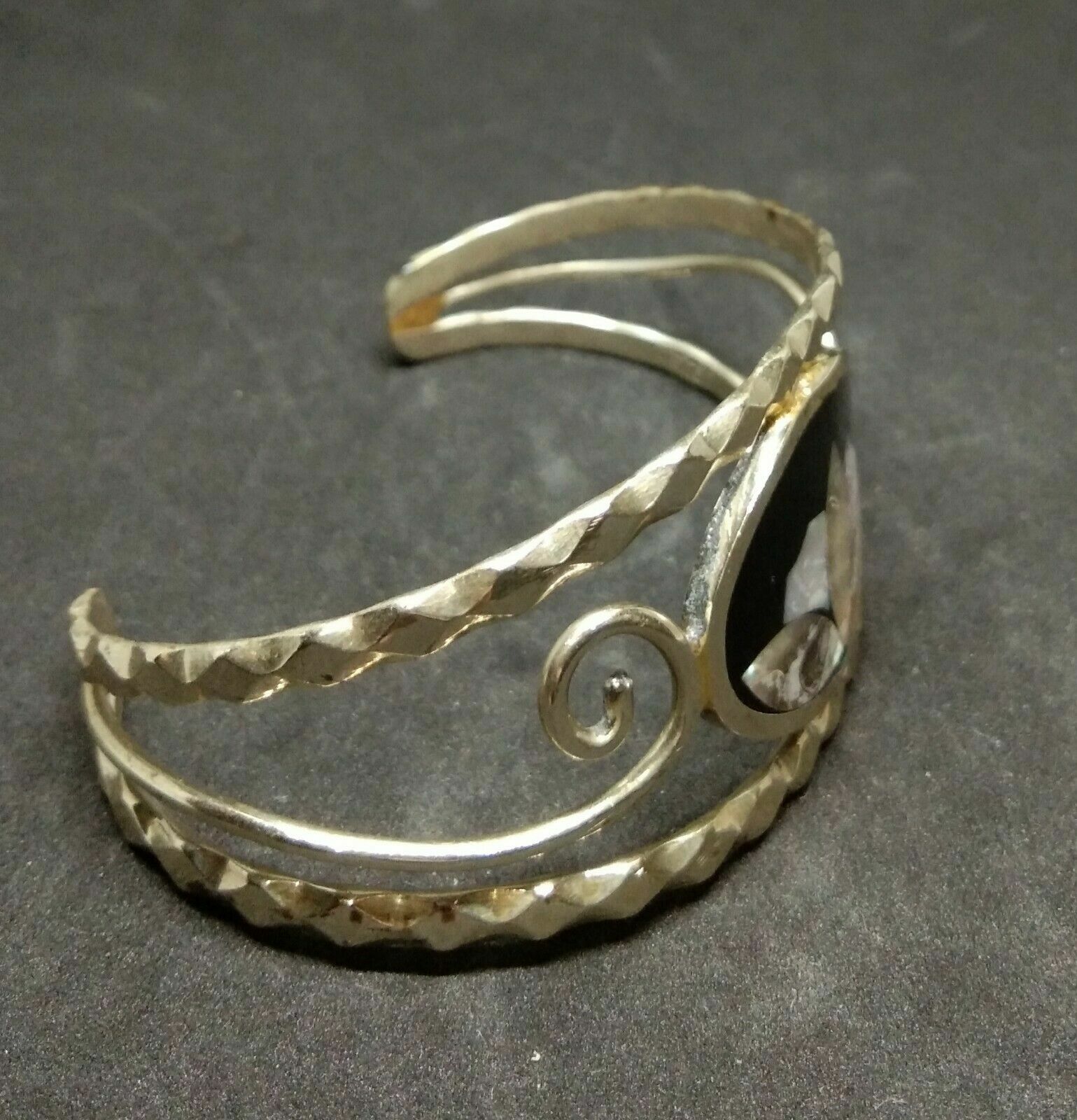 SOLID SILVER MEXICAN CUFF BRACELET - image 5