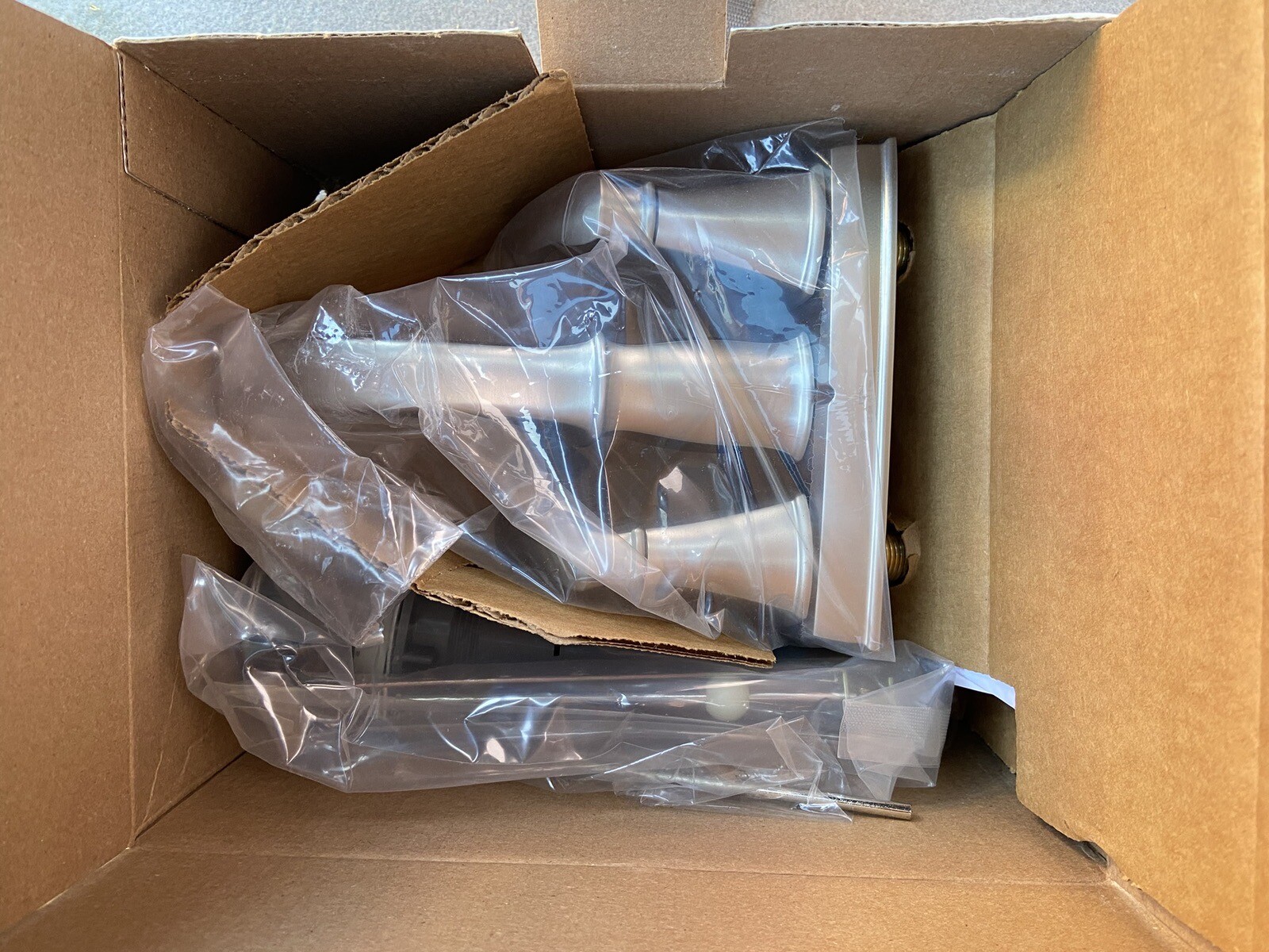 Moen WS84411MSRN Hensley 2Handle Centerset Bathroom Faucet in Brushed