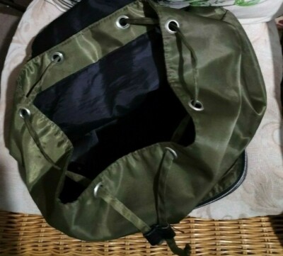 GRL CRW / 52 backpack Small stylish GRL CRW / 52 backpack in excellent condition  main image 2