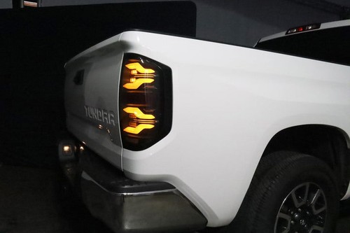 AlphaRex LUXX LED Tail Lights Black Housing Smoked Lens For 14-21 Toyota Tundra - Foto 4 di 8