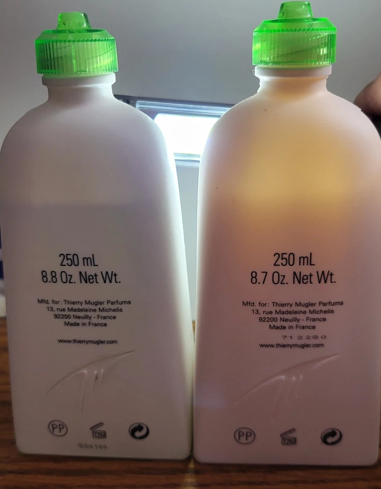 Juego de loción corporal y ducha Thierry Mugler Cologne 8,8 OZ Foto 4 de 4