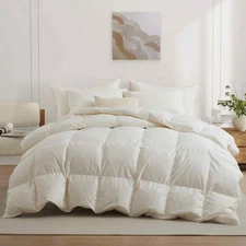 All Season Fluffy 90% White Down Comforter 800 Fill Power Organic Cotton Cover