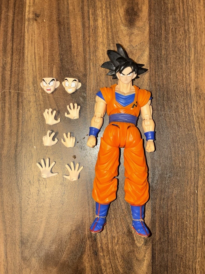 Kong studios (galaxy patrol Goku) personalizado + acessórios   - Imagem 2 de 4