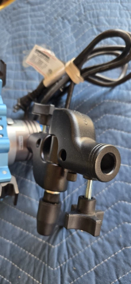 Chimera Triolet Quick Release Speed Ring, Stand Adapter, Omni Directional Bulb - Image 3 of 4