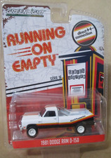 Greenlight 1981 Dodge Ram D150 4x4 Pickup 1:64 Diecast w/Rubber Tires