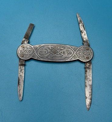 VTG Eskilstuna Sweden Gentleman's Pocket Knife Viking Crown Knotwork AS IS