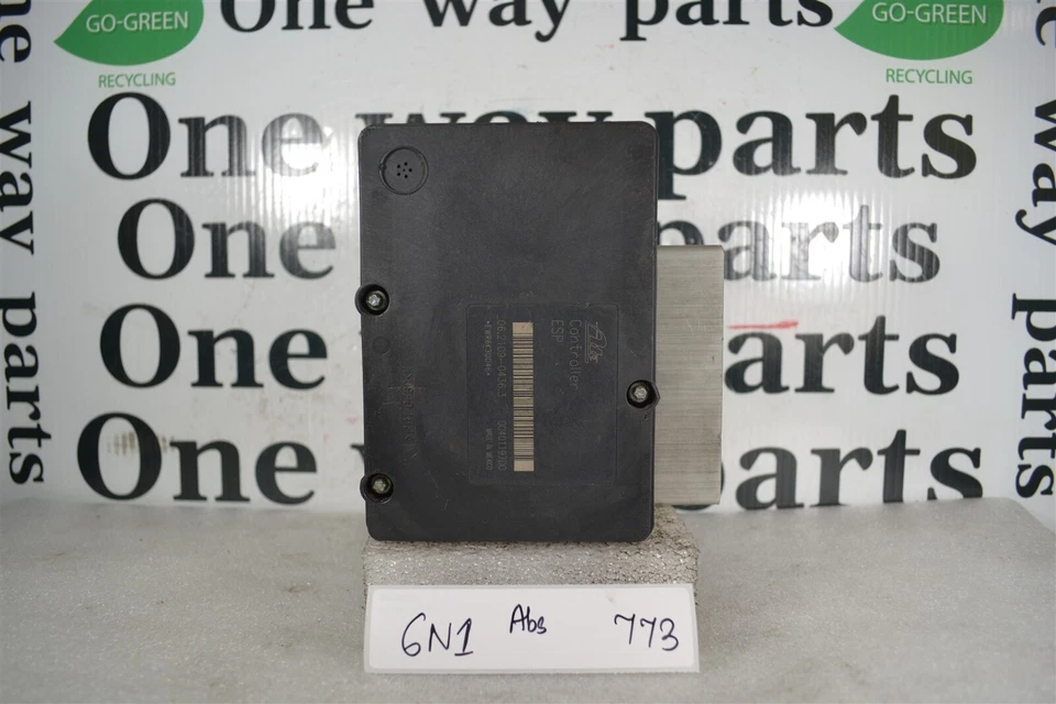 47660CB084 Nissan MURANO 2004-2007 ABS Control de bomba de freno antibloqueo OEM 6N1 773 Foto 4 de 4