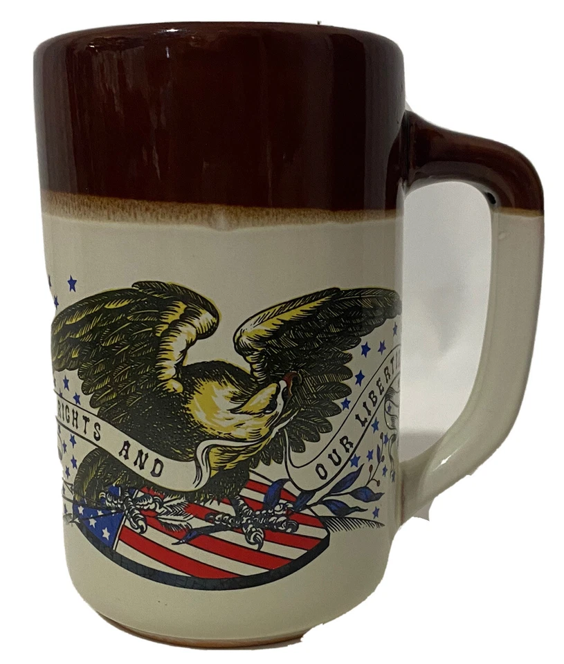 Taza De Colección NUESTROS DERECHOS Y NUESTRAS LIBERTADES Gres Bandera Colonial Americana Foto 2 de 4