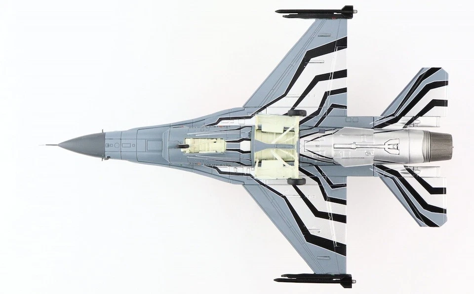 Hobby Master HA3892 Lockheed F-16AM Solo Display 2015 Blizzard Belgian Air Force - Immagine 4 di 4