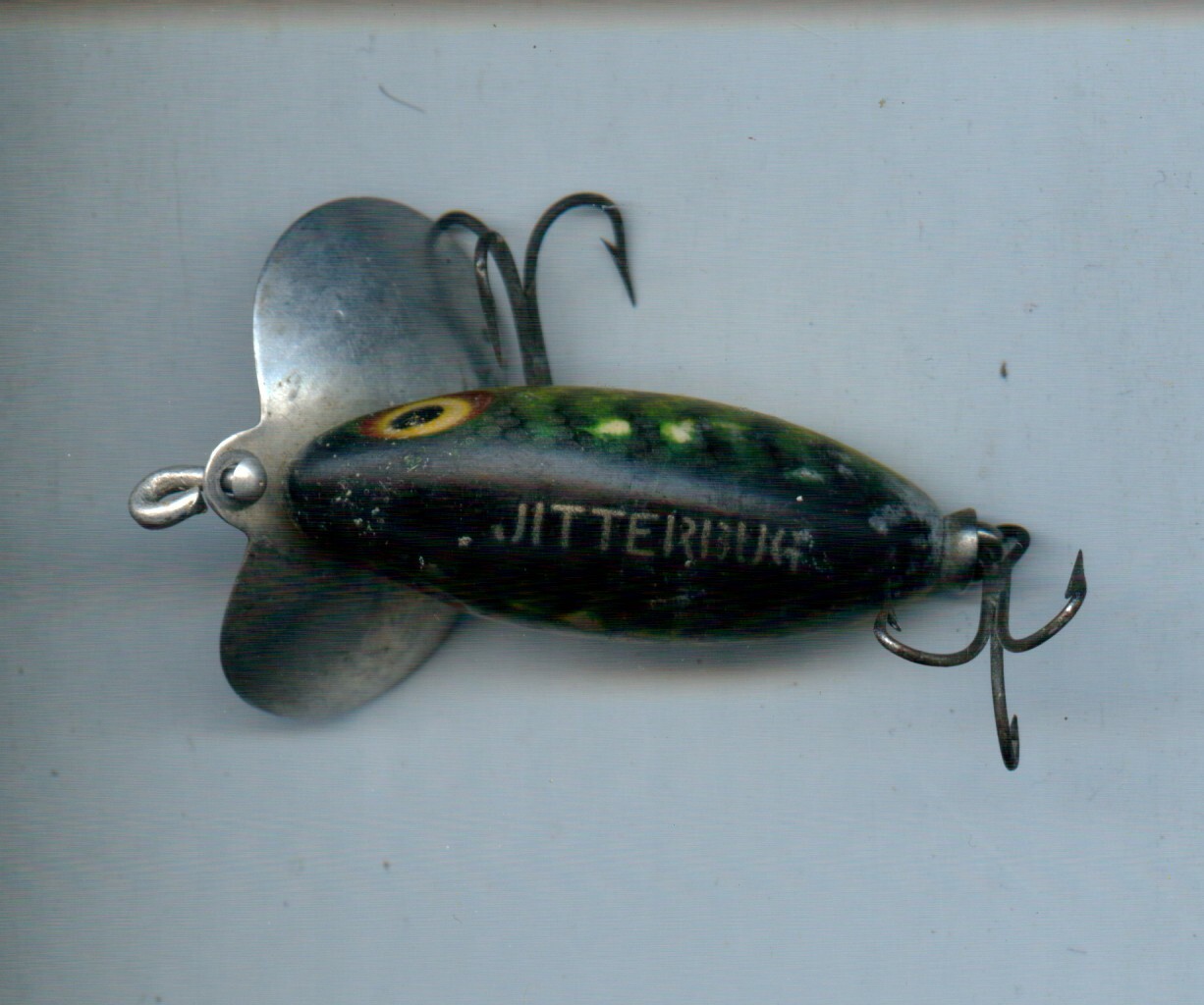 Vintage Green Yellow Bug Eyed Jitterbug 2 hook Lure 2 Inches Used #14 ...