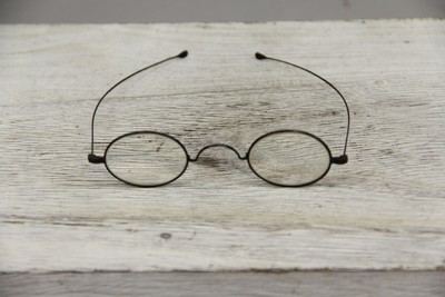 wire rim prescription glasses