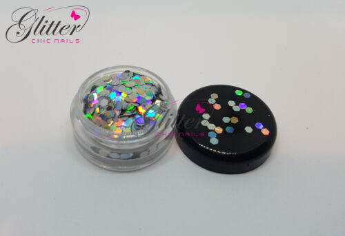 25G HEXAGON SHAPED HOLOGRAPHIC SILVER GLITTER FOR NAIL ART - Picture 1 of 2