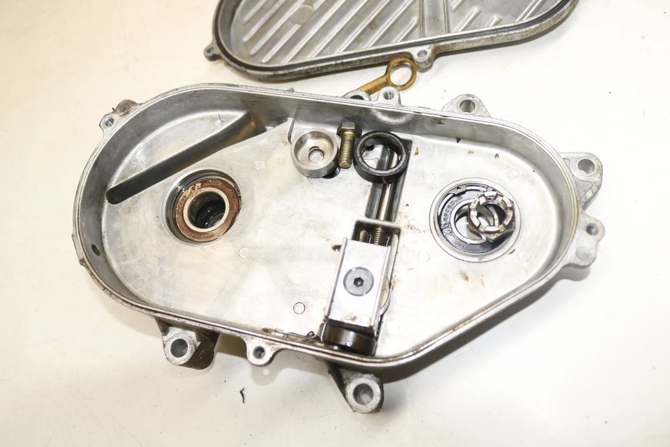 Ski-doo GSX 500SS 500 SS 2007 revoluciones cadena de pista carcasa montaje Foto 3 de 4