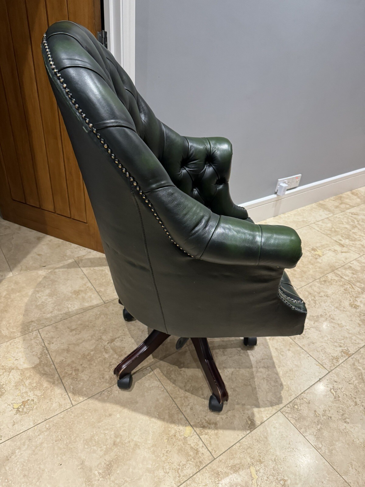 Chesterfield Captains Swivel Chair eBay