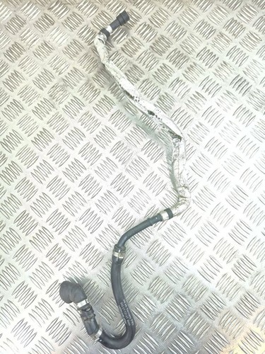 Audi Q5 SQ5 2015 Kühlleitung / Kühlschlauch 8R0611931AT Diesel 176kW RPG19637