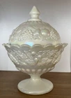 VTG Westmoreland Della Robbia Mother of Pearl Candy Dish with Lid