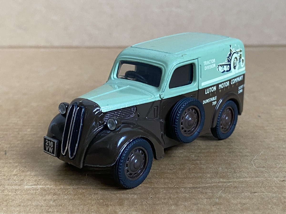 Corgi Classics Fordson 5 cwt Van, Luton Motor Co, Die Cast, Brown