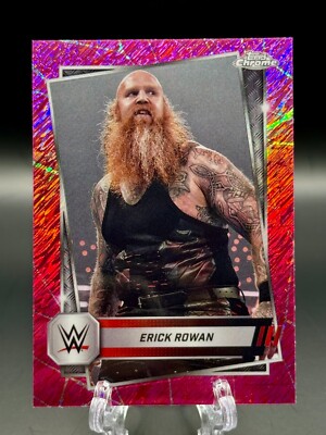2025 Erick Rowan Topps Chrome WWE Pink Shimmer Refractor