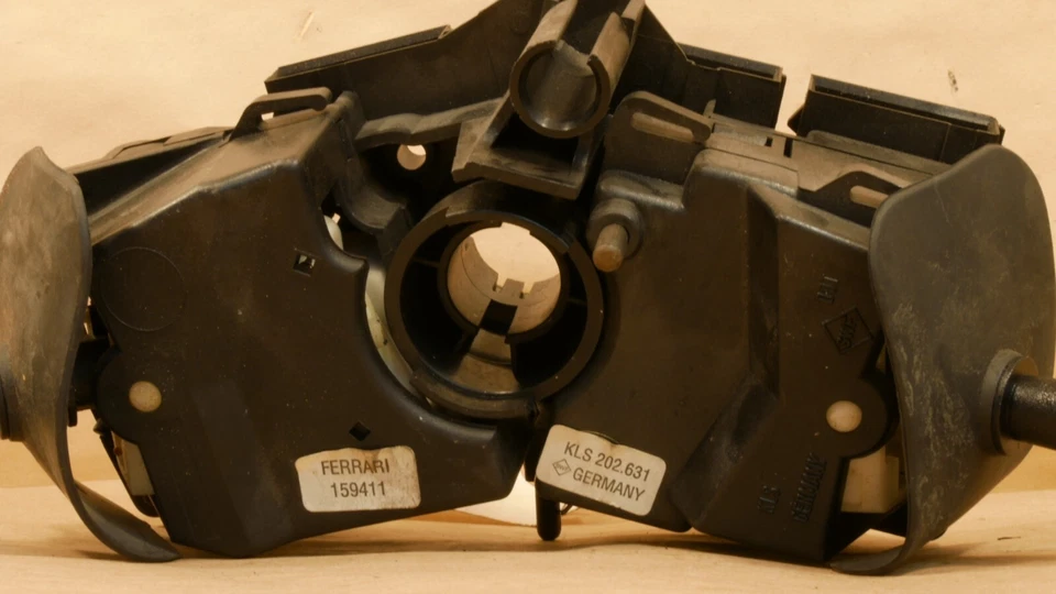 Interruptor combinado Ferrari 355 sinal de seta PN 159411 - Imagem 2 de 4