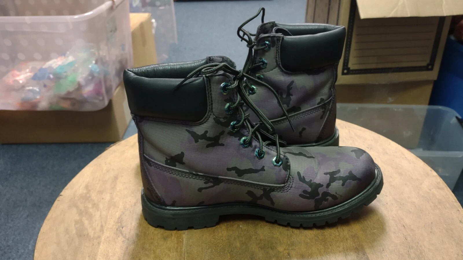 Stivali iridescenti neri Timberland 6" premium mimetici viola donna taglia 10M A25E3