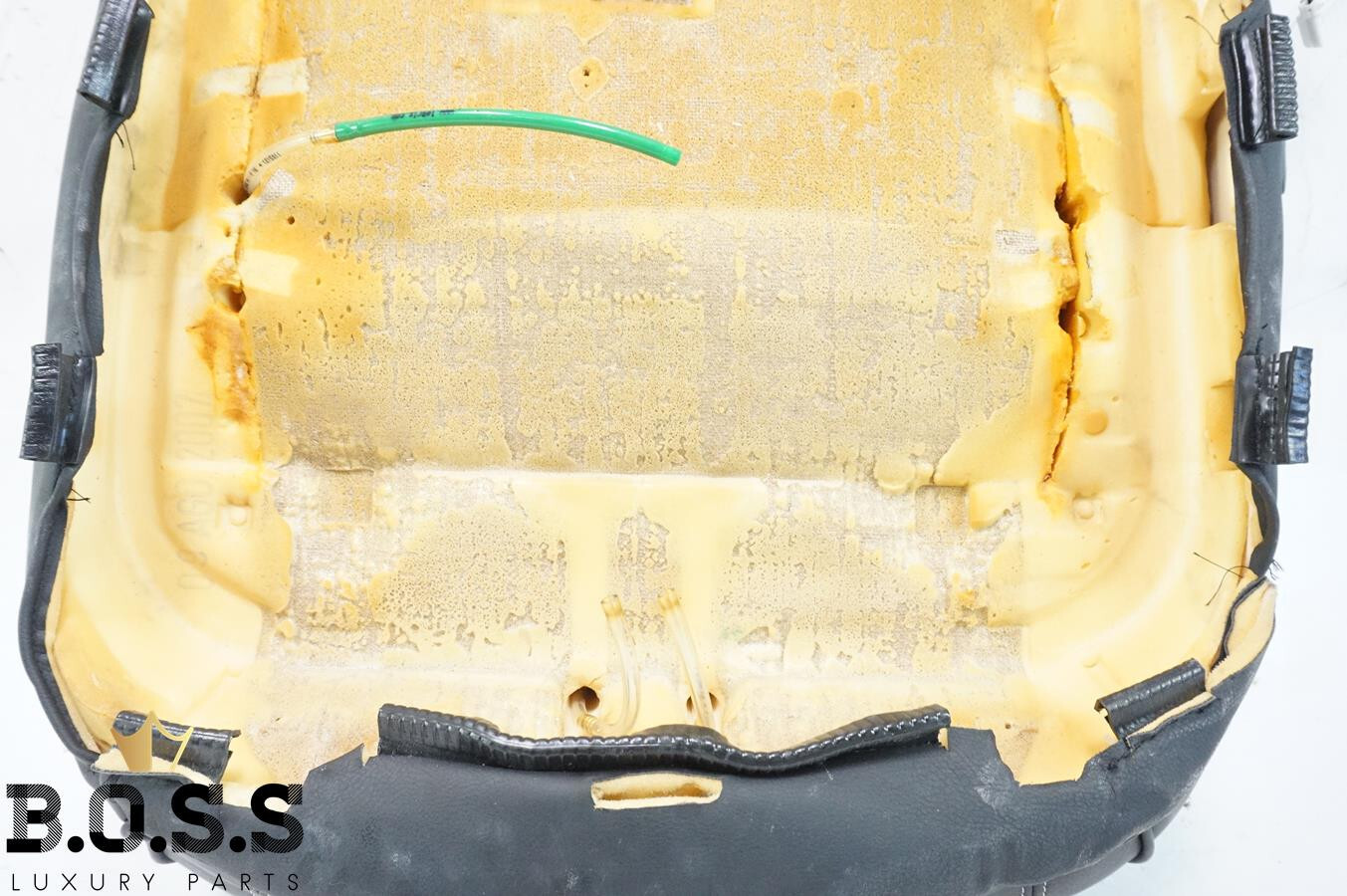 03-08 M139 MASERATI QUATTROPORTE FRONT LEFT SIDE LOWER BOTTOM SEAT CUSHION OEM