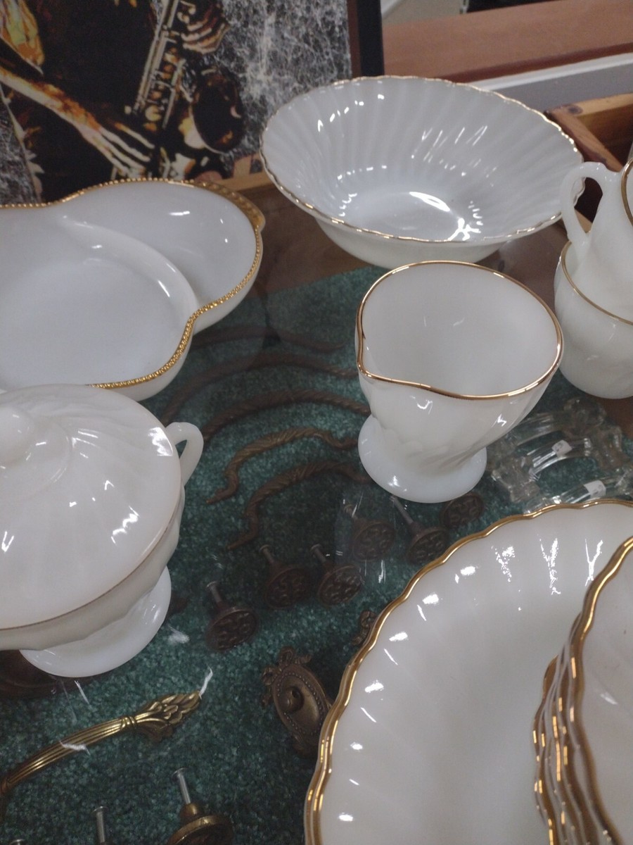 Fire-King - Anchor Hocking ディナープレートセット B Fire King Anchor Hocking Blue Mosaic Snack Set 8 Piece