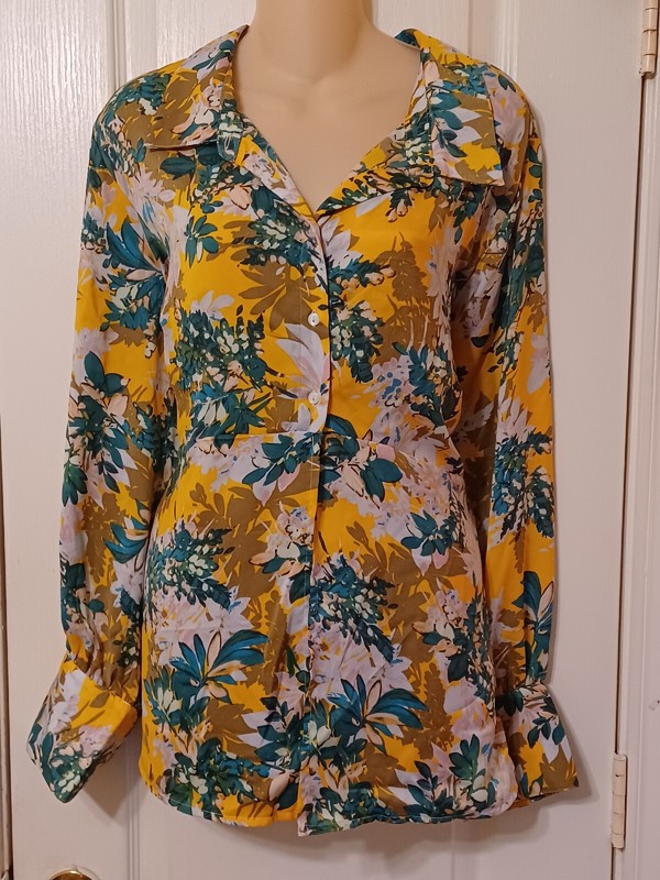 NEW JESSICA SIMPSON WOMENS BODIE BLOOM FIELD YELLOW FLORAL BLOUSE PLUS SIZE 3X