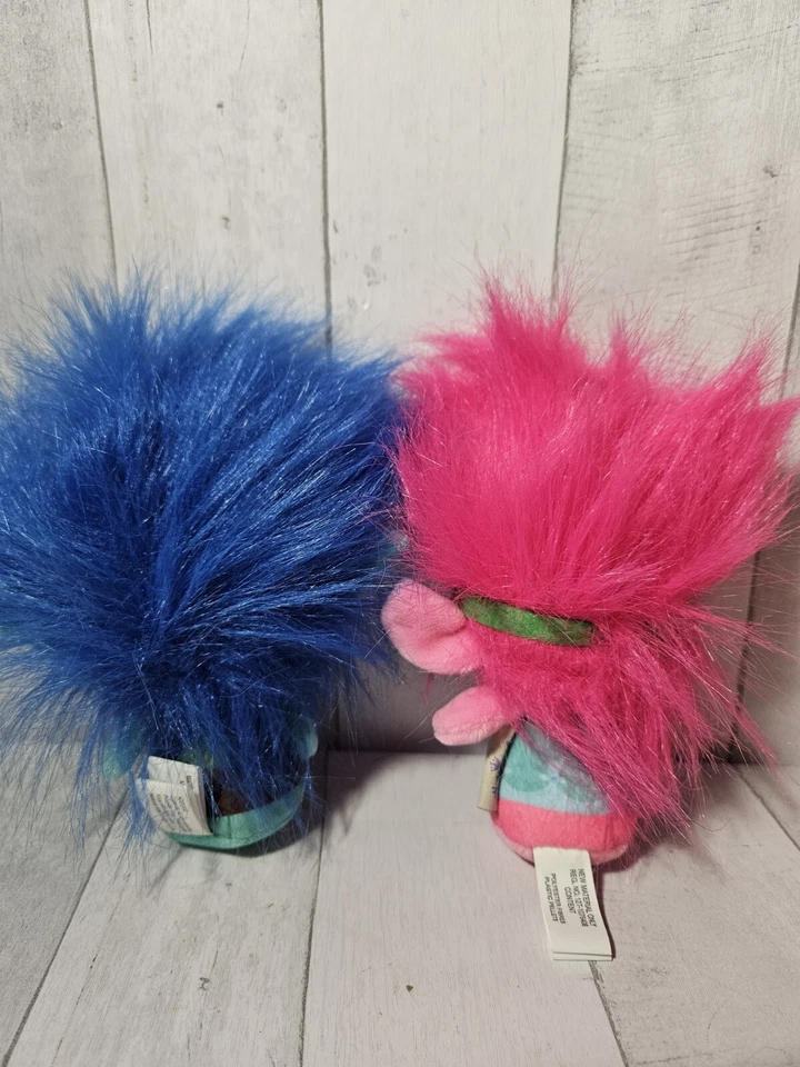 Hallmark Itty Bitty Bittys Trolls Poppy & Branch Girl /FJ Lot Dreamworks  - Image 2 of 4