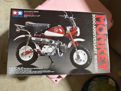 Tamiya 1/6 Motorcycle Series Honda Monkey 2000 Plastic Model